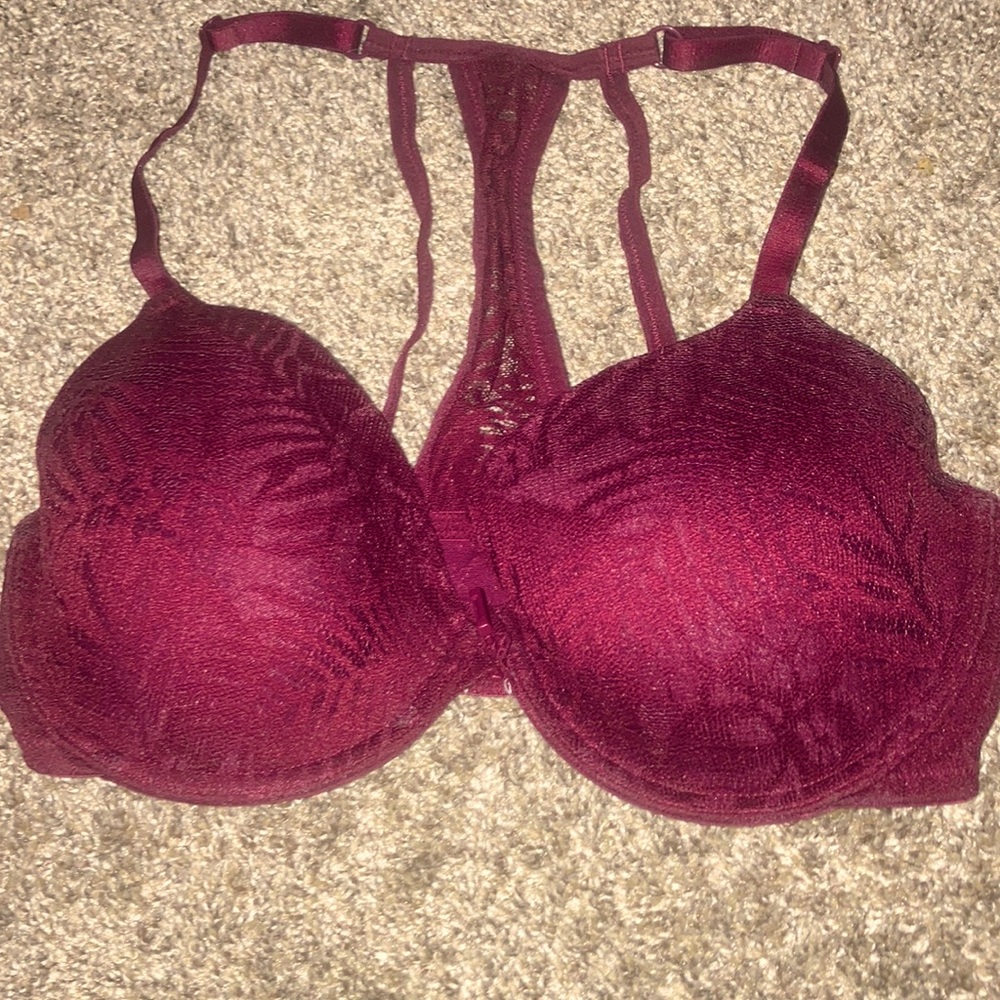 Victoria’s Secret lace bra